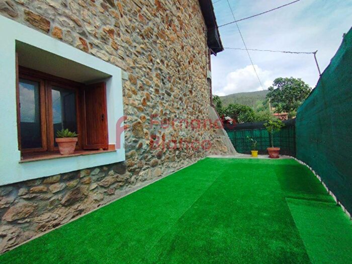 Casa en venta de 3 habitaciones, Cantabria, Cantabria