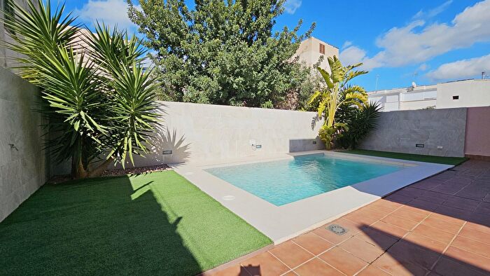 Casa en venta de 4 habitaciones: Ponent, Los Almendros Son Rapinya