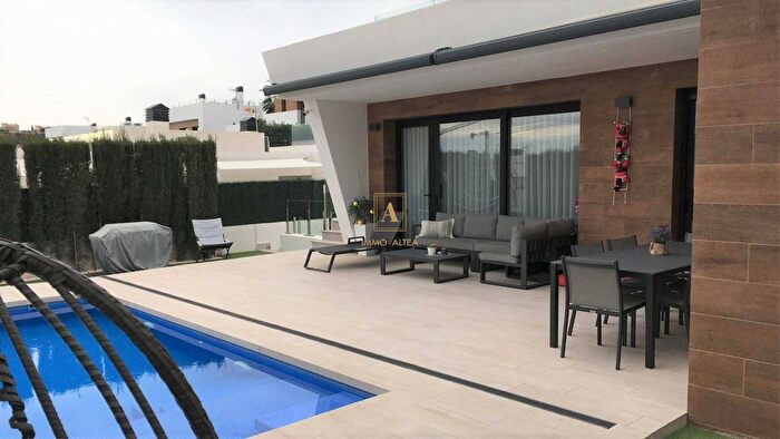 Comunitat Valenciana, Alicante: Casa en venta de 4 habitaciones