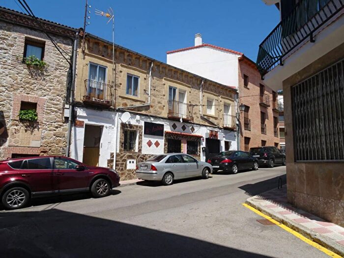 Casas en venta y pisos alquiler - 2