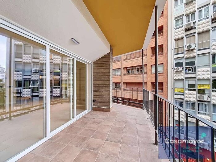 Casas en venta y pisos alquiler - 2