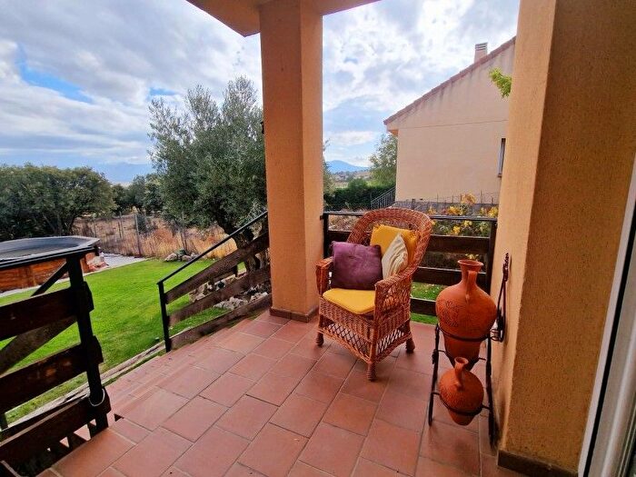 Casa de 5 habitaciones en venta en Zarzuela del Monte, Segovia