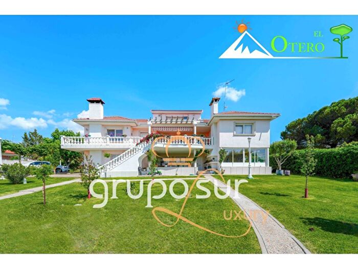 Casa de 5 habitaciones en venta en Castilla y León, Valladolid