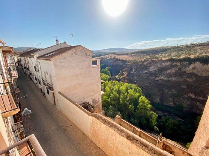 Casa en venta de 8 habitaciones en Andalucía, Granada