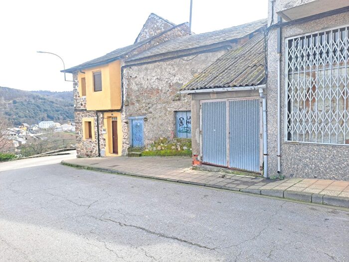 Casa en venta en Toreno, León