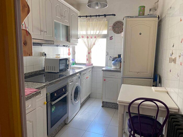Piso en venta de 2 habitaciones: Castilla y León, León