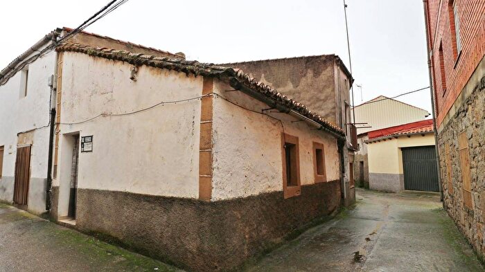 Casa en venta de 4 habitaciones: Extremadura, Cáceres