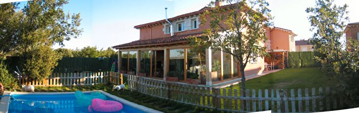 Valdorros, Burgos: Casa en venta de 5 habitaciones
