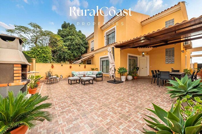 Casa en venta de 4 habitaciones, Comunitat Valenciana, Alicante