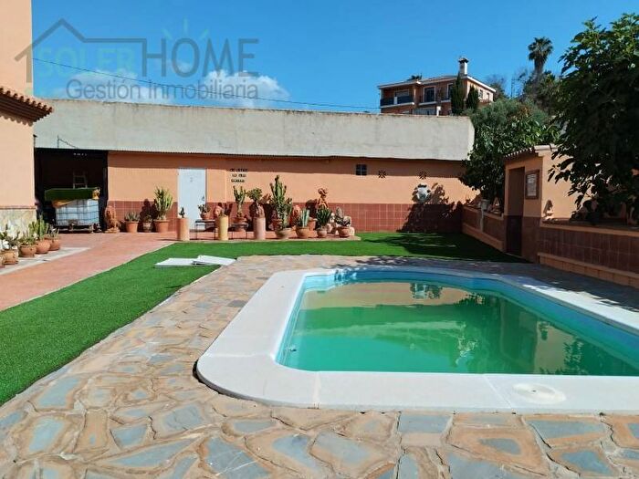 Casas en venta y pisos alquiler - 3