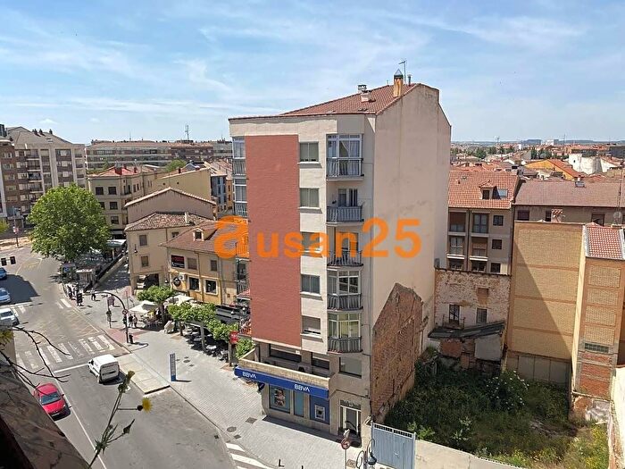 Casas en venta y pisos alquiler - 2