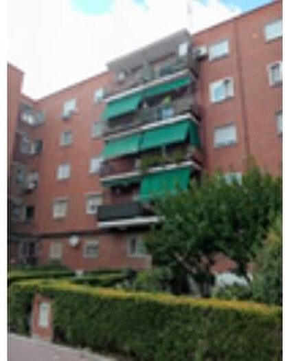 Piso de 3 habitaciones en venta en La Serna, Fuenlabrada