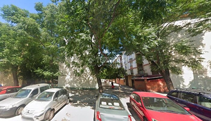 Piso en venta de 2 habitaciones en Cerro Amate, Los Pájaros