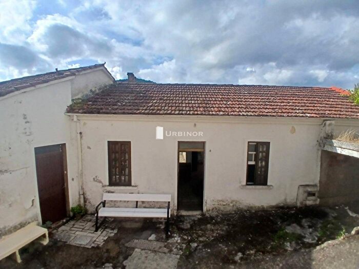Casa en venta de 3 habitaciones en Galicia, Ourense
