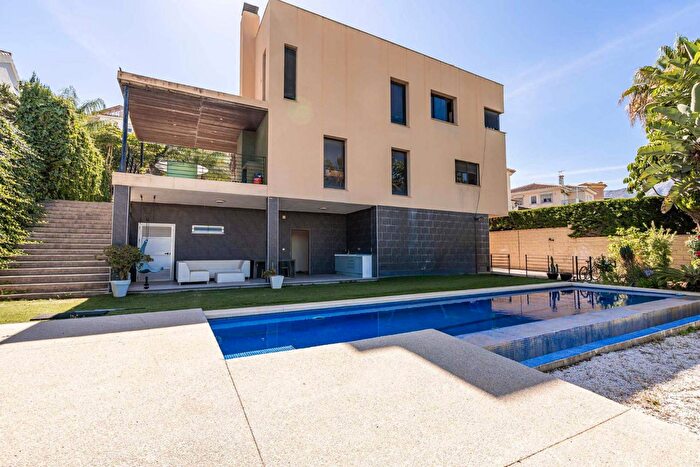 Casa en venta de 6 habitaciones: Andalucía, Málaga