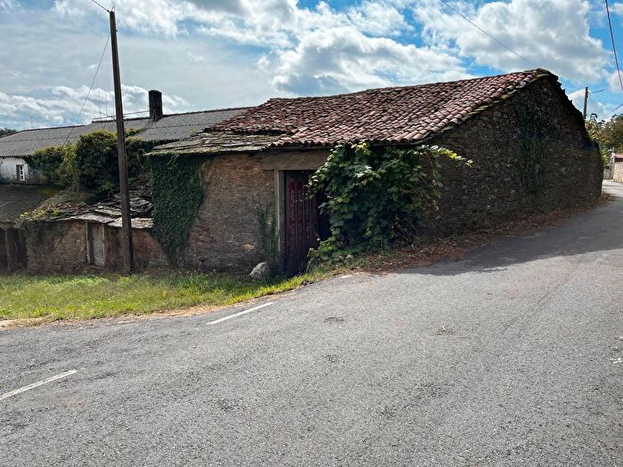 Casa de 5 habitaciones en venta en Touro, A Coruña