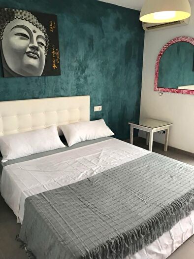 Roca Llisa, Santa Eulària des Riu: Casa en venta de 6 habitaciones