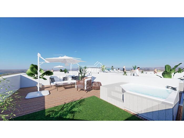 Piso en venta de 3 habitaciones en Comunitat Valenciana, Alicante