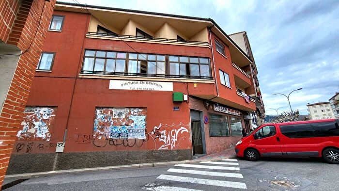 Piso de 3 habitaciones en venta en Castilla y León, Ávila