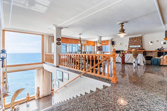 Andalucía, Almería: Casa en venta de 19 habitaciones