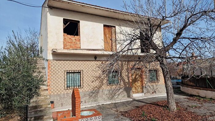 Urbanizaciones, Alhendín: Casa en venta de 3 habitaciones