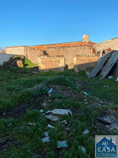 Casas en venta y pisos alquiler - 2