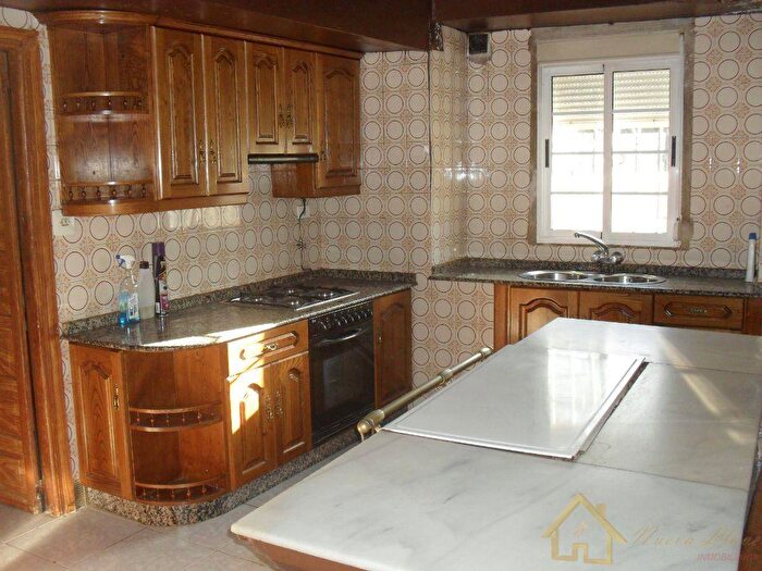 Casa en venta de 4 habitaciones, Baralla, Galicia