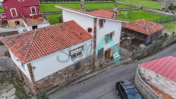 Casa en venta de 5 habitaciones en Principado de Asturias, Asturias