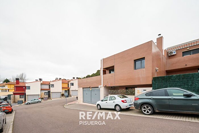 Casas en venta y pisos alquiler - 2