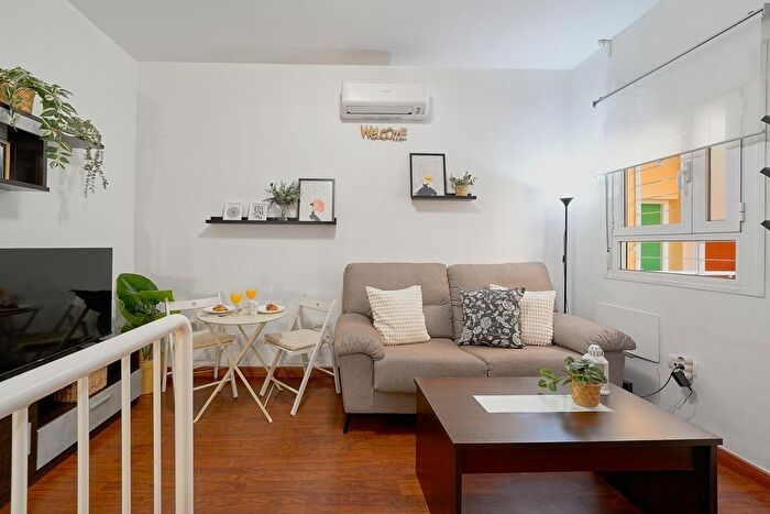 Piso en venta de 2 habitaciones en Centro, Perchel Norte