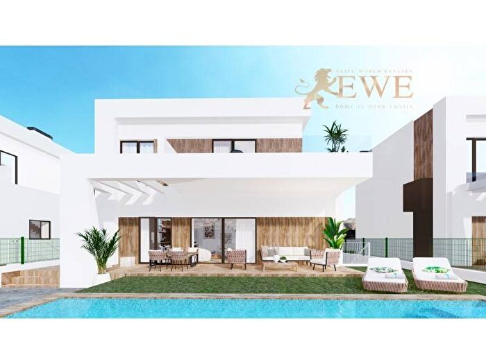 Casa de 3 habitaciones en venta en Comunitat Valenciana, Alicante