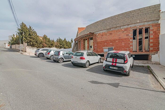 Casa en venta de 3 habitaciones en San Francisco Chorillo, Las Gabias