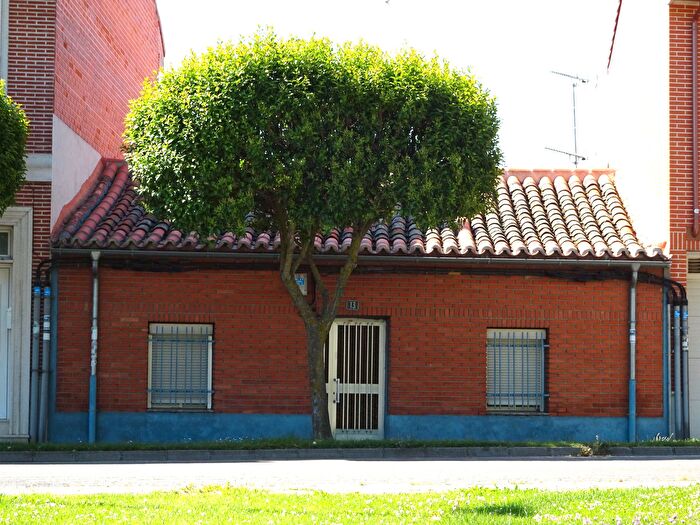 Casa en venta de 3 habitaciones en Medina del Campo, Valladolid