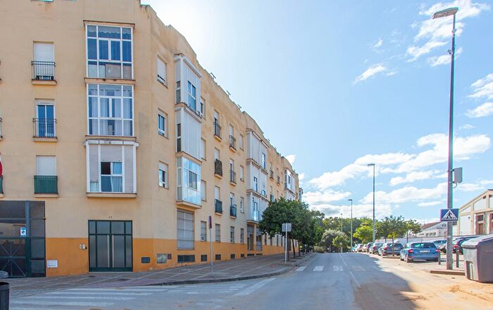Piso de 3 habitaciones en venta en Santiago Coronación, Jerez de la Frontera