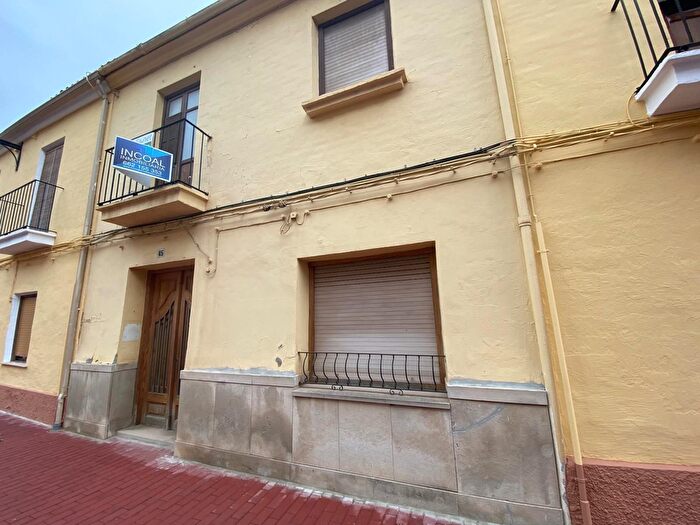 Casa en venta de 3 habitaciones, Albaida, Valencia