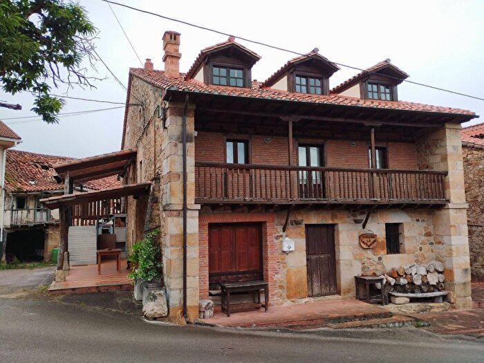 Casa en venta de 4 habitaciones, Cantabria, Cantabria