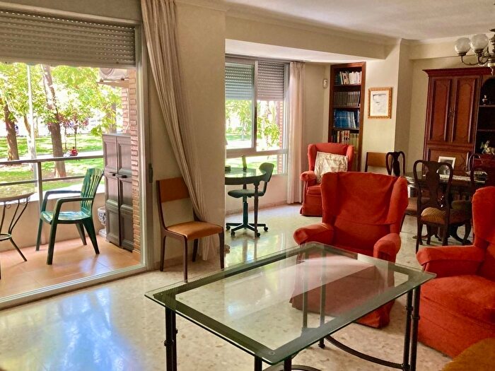 Piso en venta de 4 habitaciones, Centro, Casco Histórico Ribera San Basilio