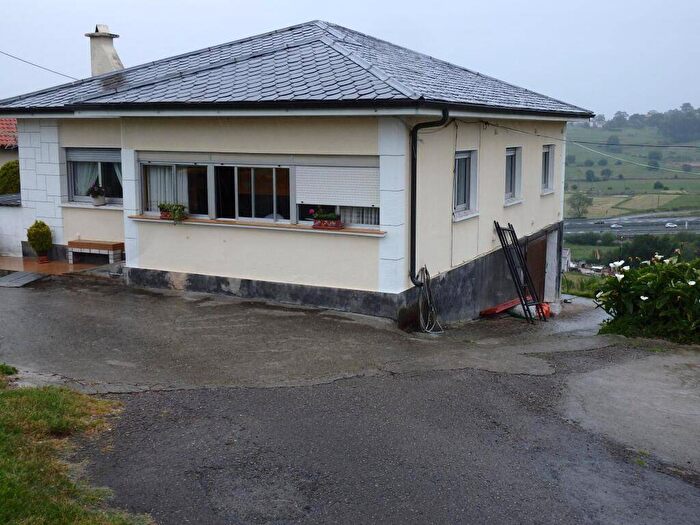 Casa de 3 habitaciones en venta en Cantabria, Cantabria