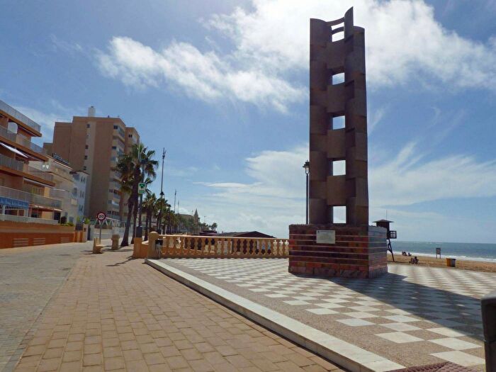 Piso en venta de 2 habitaciones en Andalucía, Cádiz