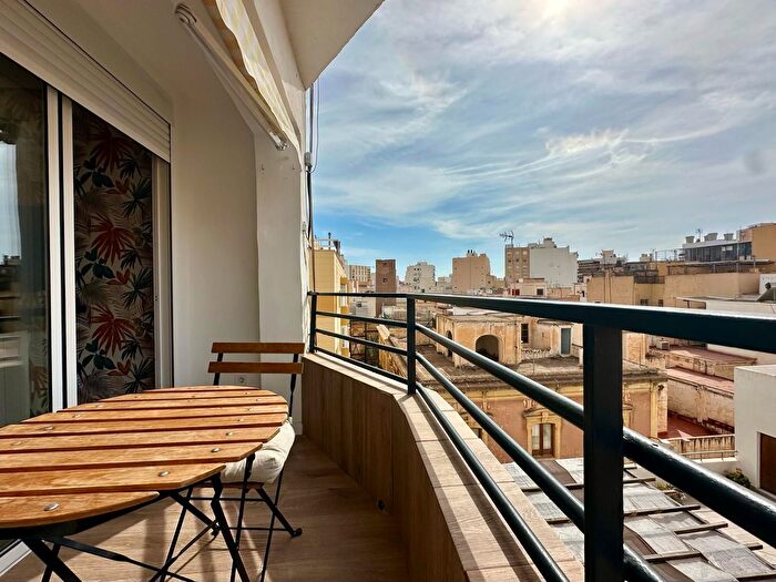 Piso en venta de 2 habitaciones en Plaza de Toros Santa Rita, Almería Capital