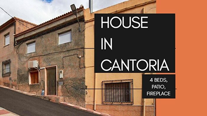 Casa en venta de 4 habitaciones: Andalucía, Almería