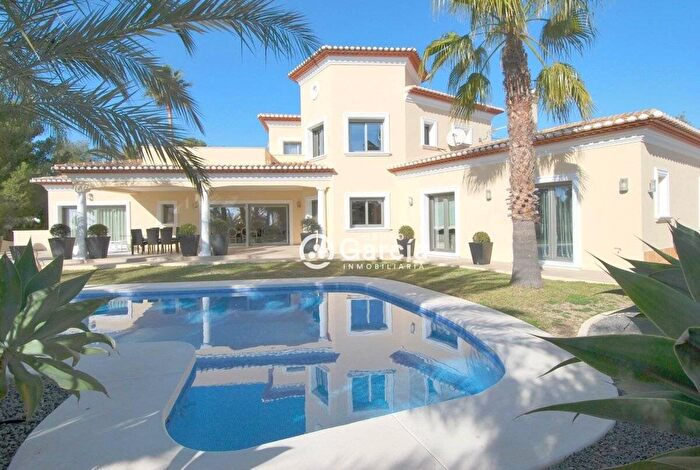 Casa en venta de 4 habitaciones: Comunitat Valenciana, Alicante
