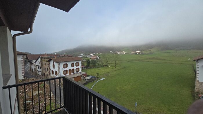 Piso de 3 habitaciones en venta en Bertizarana, Navarra