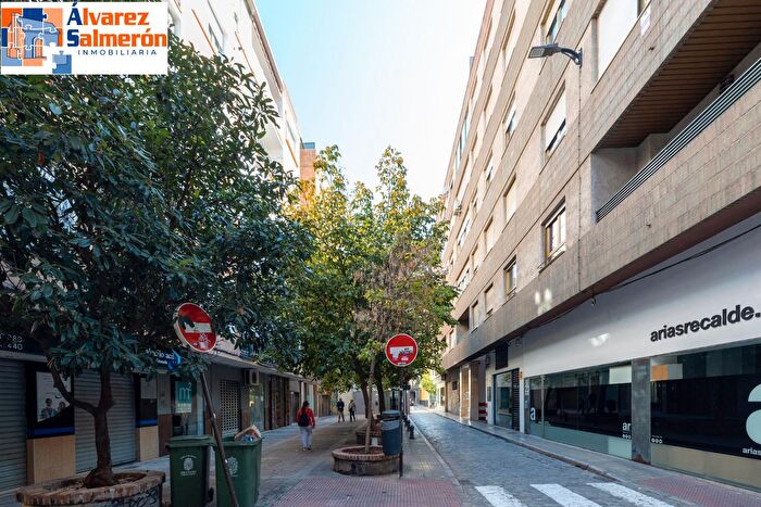 Ronda, Fígares: Piso en venta de 4 habitaciones