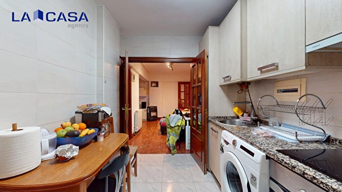 Casas en venta y pisos alquiler - 2