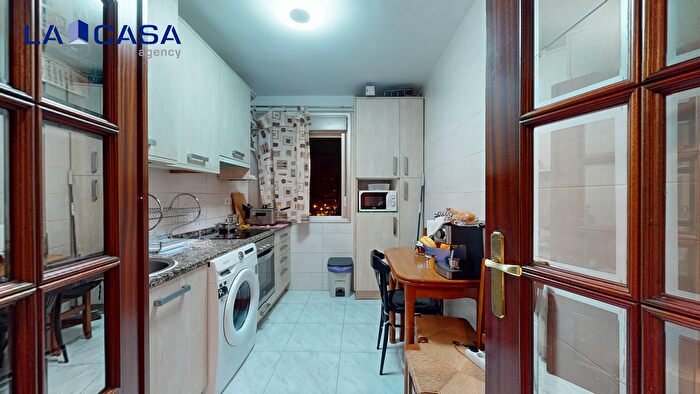 Piso en venta de 3 habitaciones, Uribarri, Barrio de Uribarri