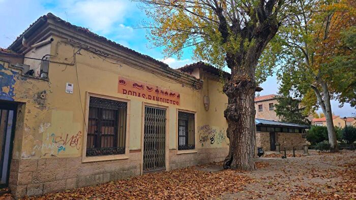 Casa en venta de 6 habitaciones en Castilla La Mancha, Guadalajara