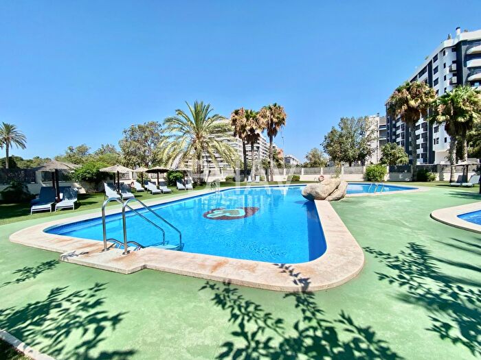 Piso en venta de 2 habitaciones en Playa de San Juan El Cabo de las Huertas, PAU