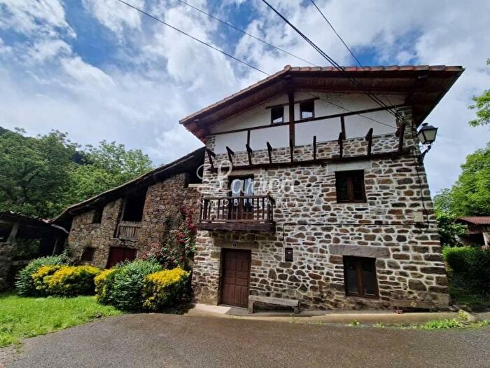 País Vasco, Vizcaya Bizkaia: Casa en venta de 3 habitaciones