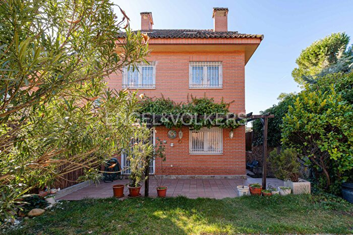 Moncloa Aravaca, La Florida El Plantío: Casa en venta de 5 habitaciones
